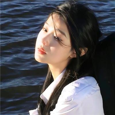 38岁的伊丽卡