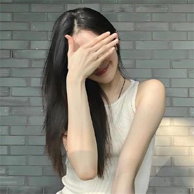 在江边